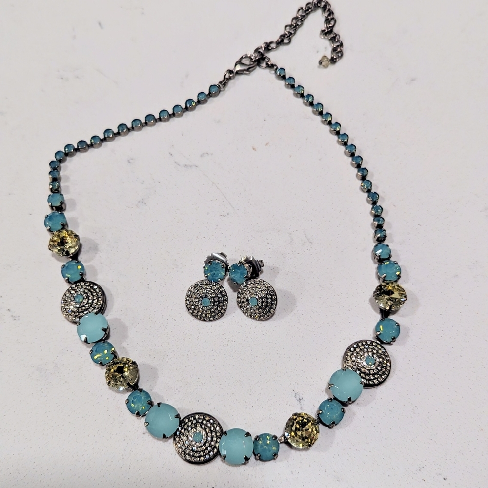 Sorrelli earrings & necklace